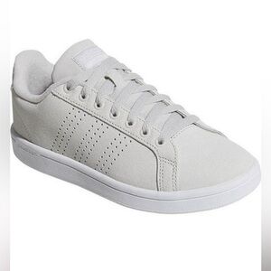 LIKE NEW! PERFECT CONDITION! ADIDAS NEO ADVANTAGE CLOUDFOAM SNEAKERS SIZE 5.5